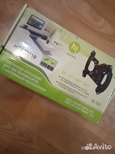 Универсальный кронштейн для телевизора наклонный