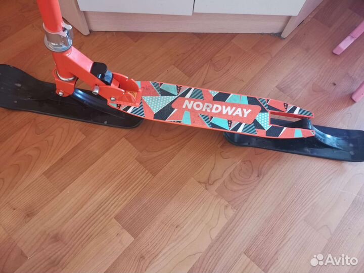 Снежный скутер детский