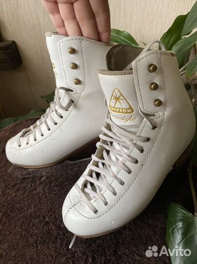 Фигурные коньки jackson freestyle 21/2C