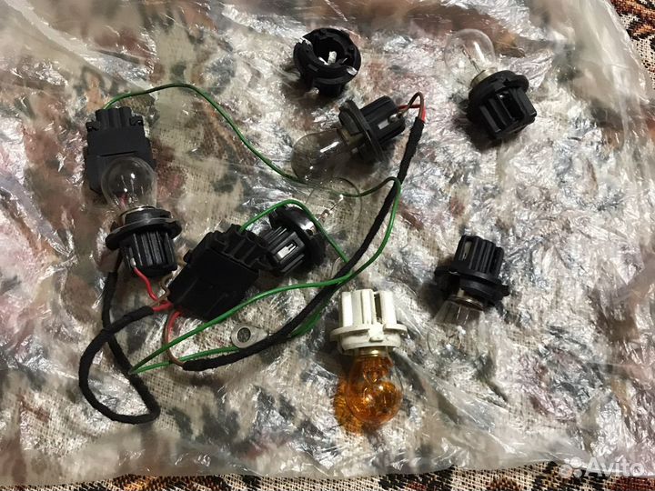 Патрон заднего фонаря Мерседес мл 164