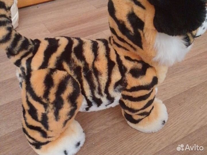 Интерактивный тигренок
