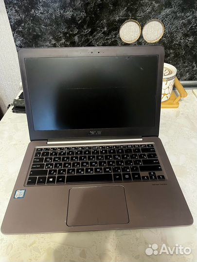 Ноутбук asus