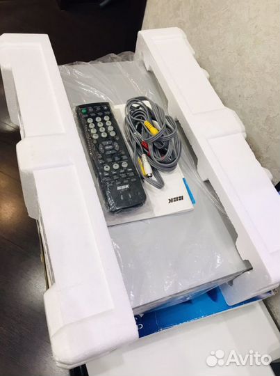 DVD-плеер BBK с дисками