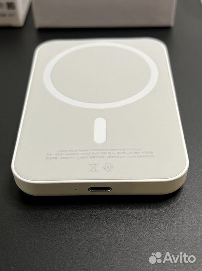 Apple Battery Pack (MagSafe)