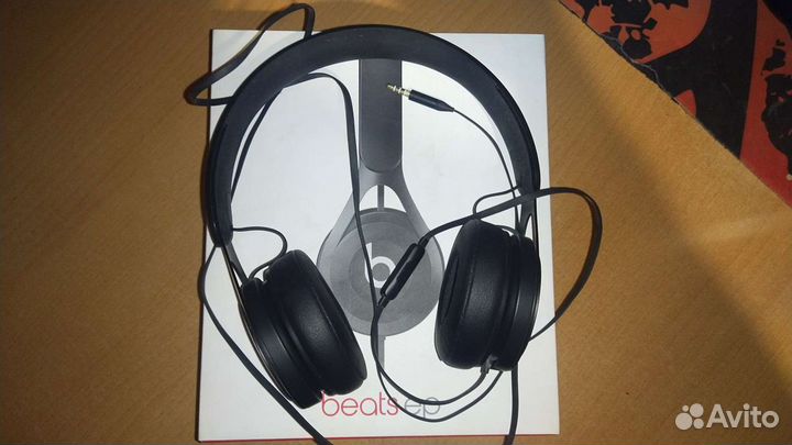 Beats EP On-Ear наушники