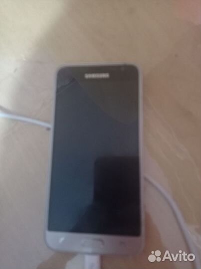 Samsung Galaxy J3 (2016) SM-J320F/DS, 2/16 гб