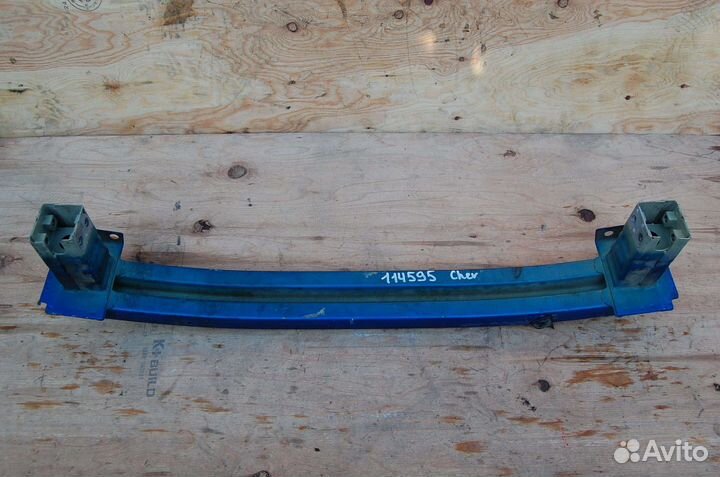 Усилитель бампера