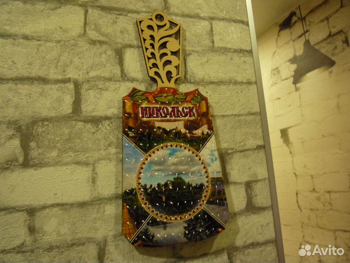 Разделочная доска, ложка 