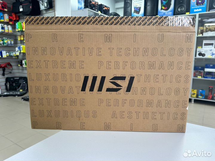 Ноутбук MSI Core i5-11260H 2.60GHz Ram 8gb