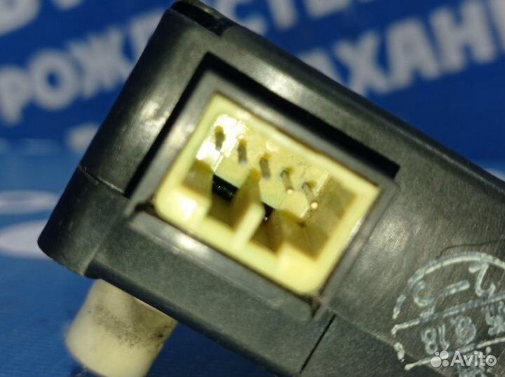 Моторчик заслонок отопителя Audi A8 седан ABZ 1996