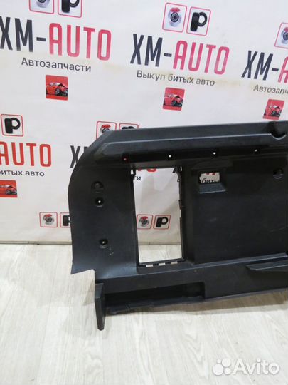 Обшивка багажника правая LADA Xray