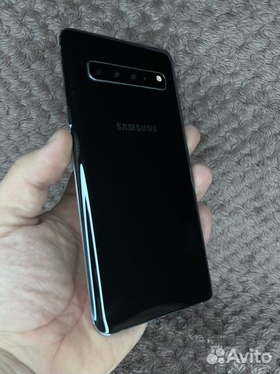 Samsung Galaxy S10 5G Single sim, 8/512 ГБ
