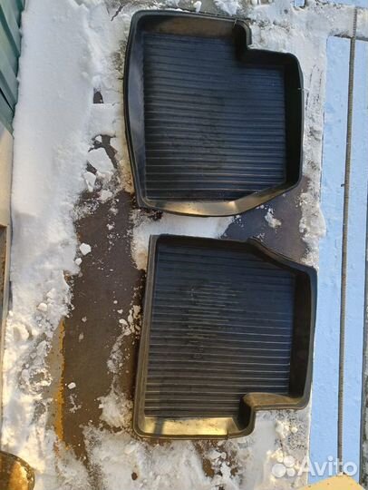 Коврики резиновые в авто