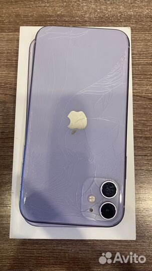 iPhone 11, 64 ГБ