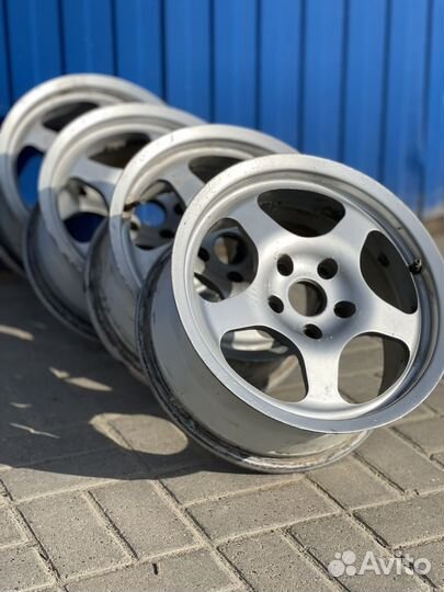 Кованные диски r15 5*108