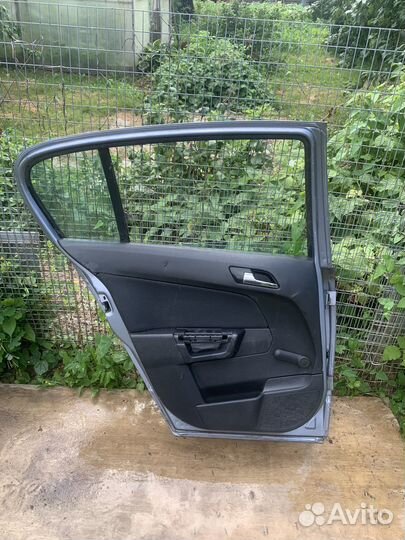 Дверь opel astra h