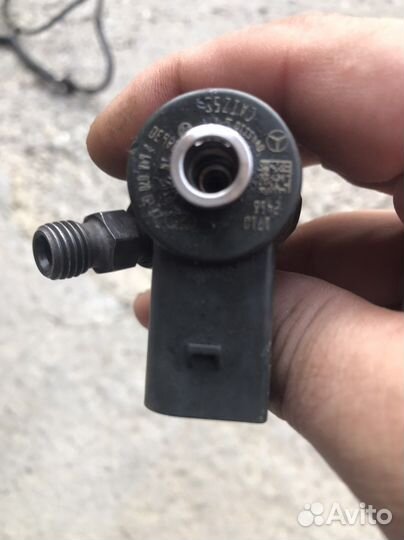 Форсунки на 611 двс от Мерседес рейка в сборе