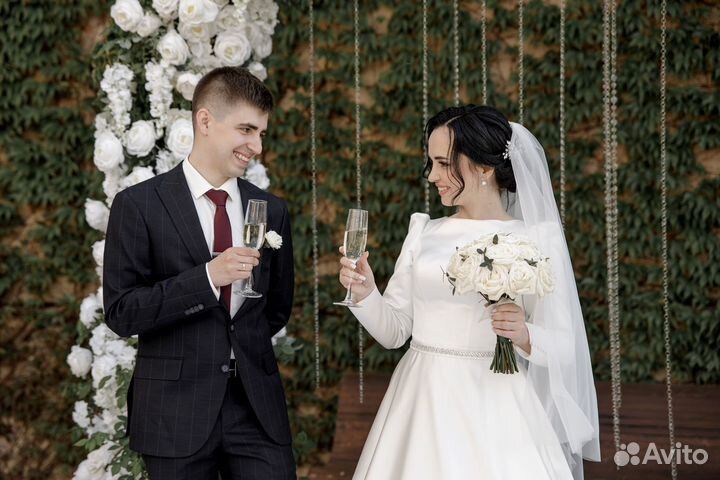 Ведущая на свадьбу, Диджей, Живой вокал, Свет,Дым