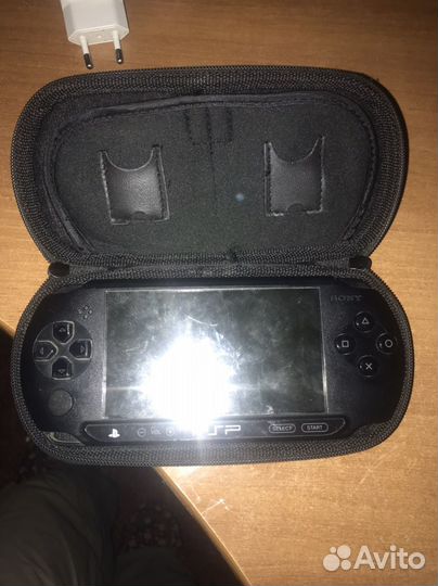 Psp e1008 прошитая