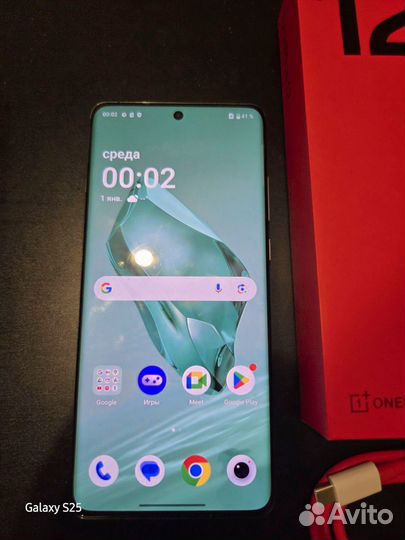 OnePlus 12, 16/512 ГБ