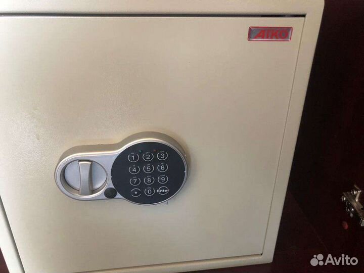 Замена замков. Вскрытие дверей