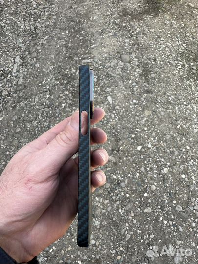Чехол на iPhone 13 pro