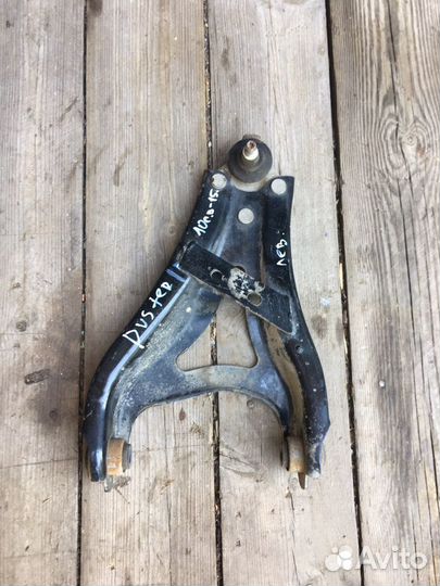 Рычаг нижний левый renault duster