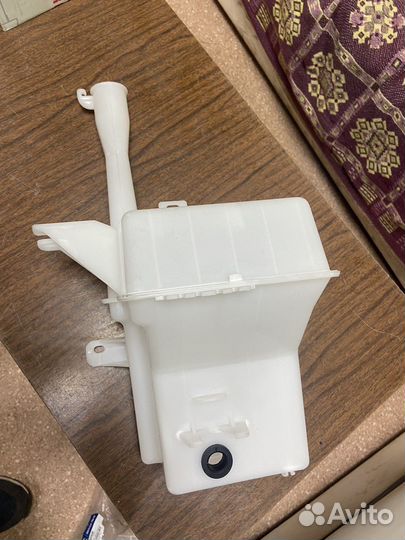 Бачок омывателя Hyundai I40 11-19г Новый Оригинал