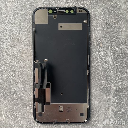 Экран на iPhone xr в сборе