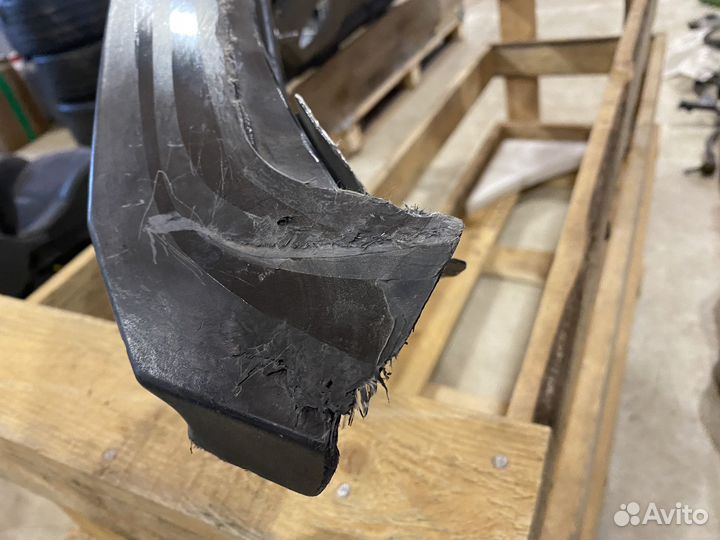 Задняя панель corvette c8