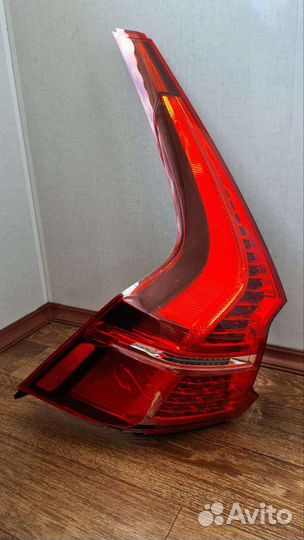 Фара левая volvo xc60