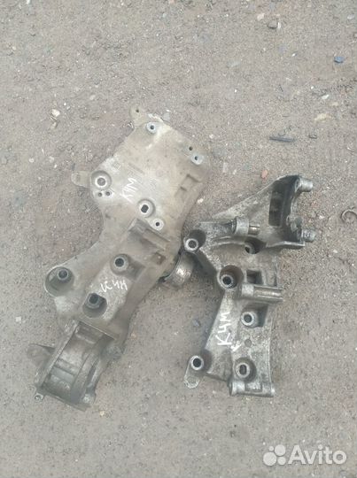 Кронштейн К4М