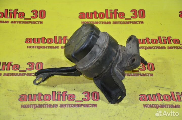 Подушка двигателя правая Toyota Carina ED ST202