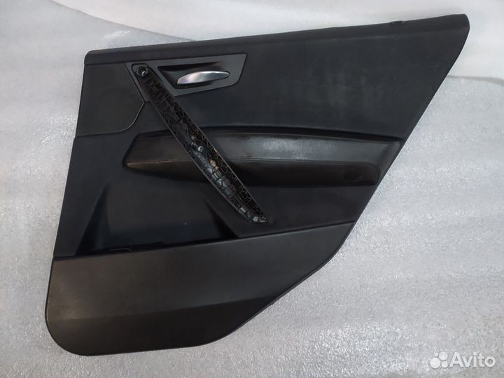 Bmw x3 e83 обшивка карта двери
