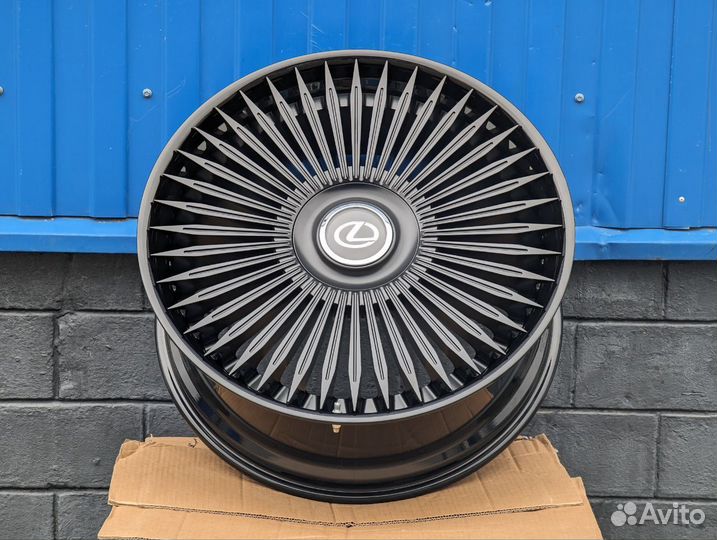 Кованые диски R23 на Lexus LX600 Toyota LC300