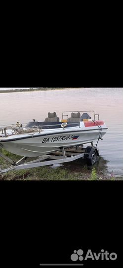 Катер Лидер