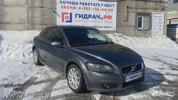 Решетка стеклоочистителя Volvo C30 30745377