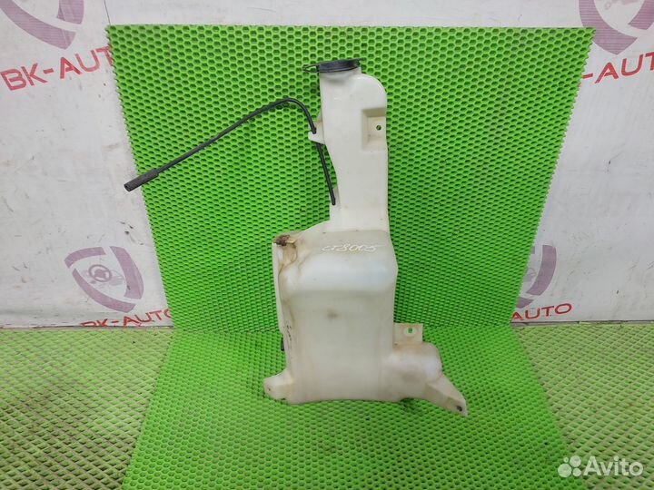 Бачок стеклоомывателя Chevrolet Tahoe GMT800