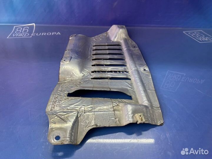 Тепловой экран Bmw X3 G01 B47D20A 2019