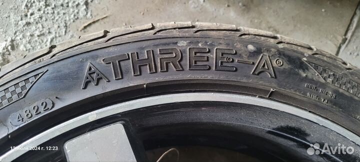 Three-A P606 205/45 R17 88W