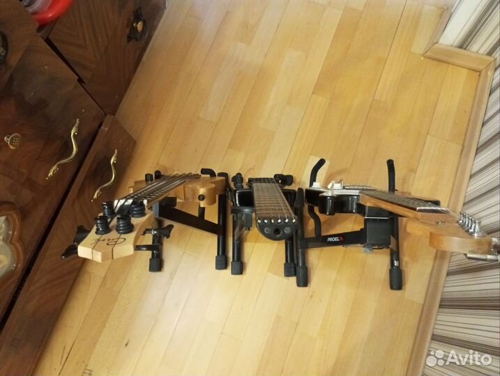 Эгитар Fender.Travel.Steinberger.Cate