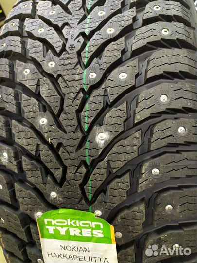 Nokian Tyres Hakkapeliitta 9 SUV 265/65 R17