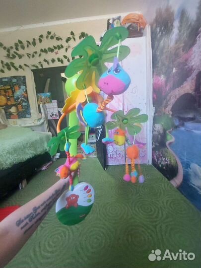 Мобиль на кроватку музыкальный