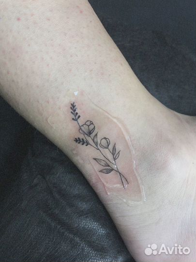 Тату в студии с любовью