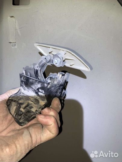 Форсунка фары corolla 150