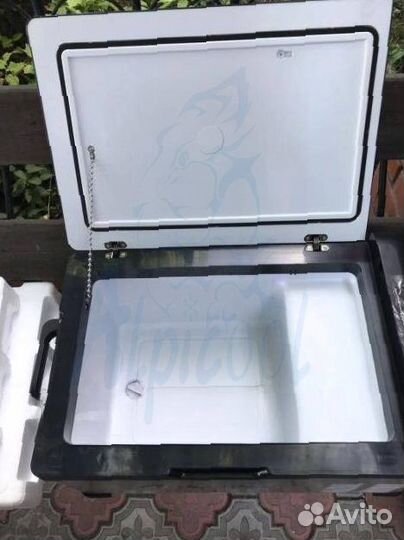 Холодильник для авто компрессорный