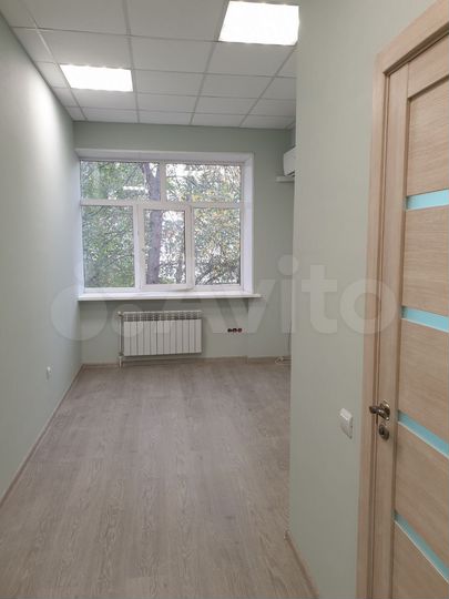 Свободного назначения со своим санузлом, 16 м²