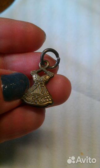 Подвески.Кулоны бижутерия Украшения