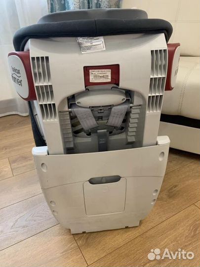 Автомобильное кресло Britax Roemer