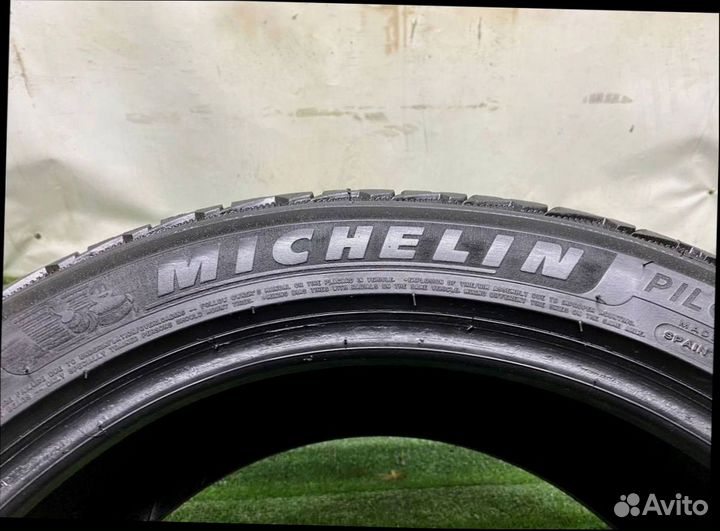 Michelin Pilot Alpin 5 245/45 R18